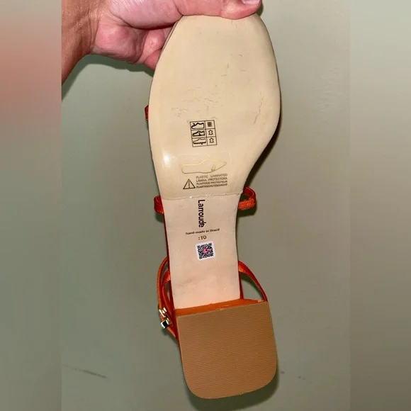 Brand new Larroudé orange satin sandals